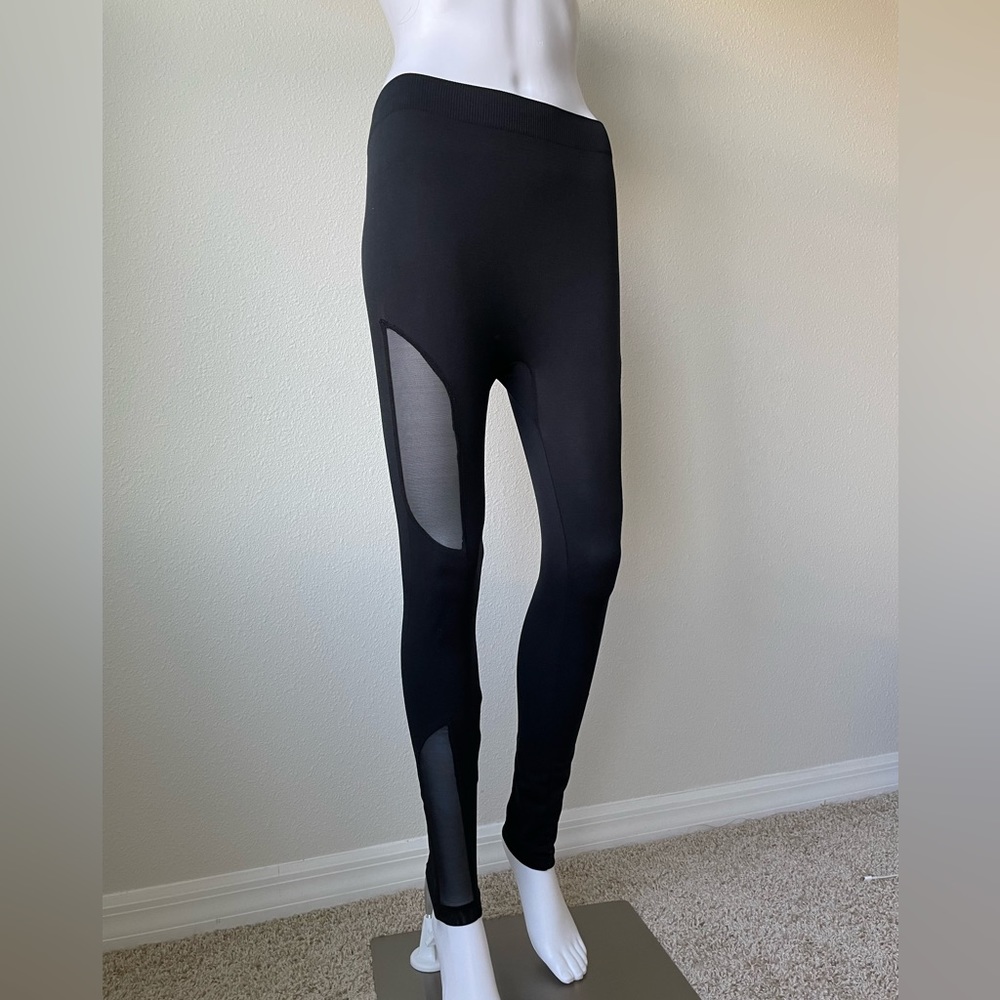 Mesh leggings